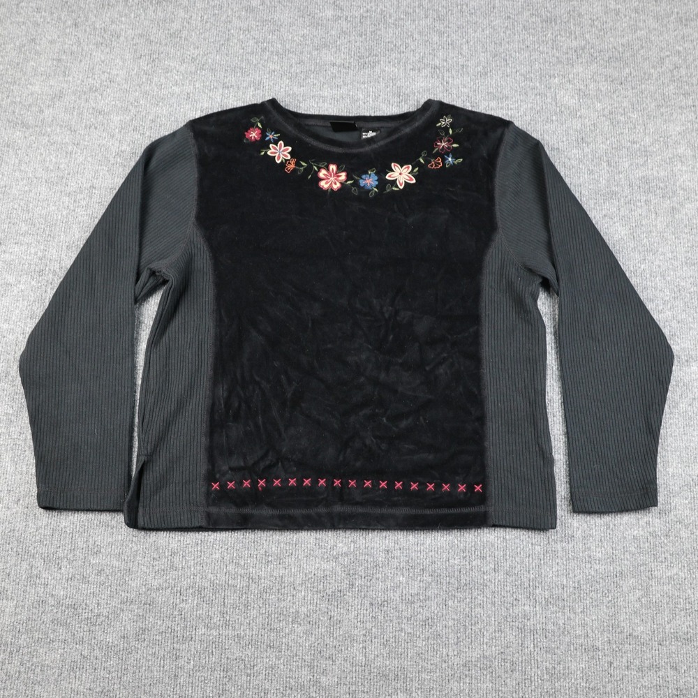 Erika Shirt Womens Medium Black Floral Embroidered Velvet Long Sleeve Crewneck